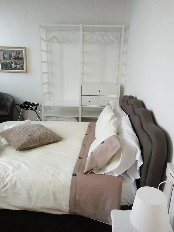 Residenza Cà Vernier Venezia 0*,  Italia